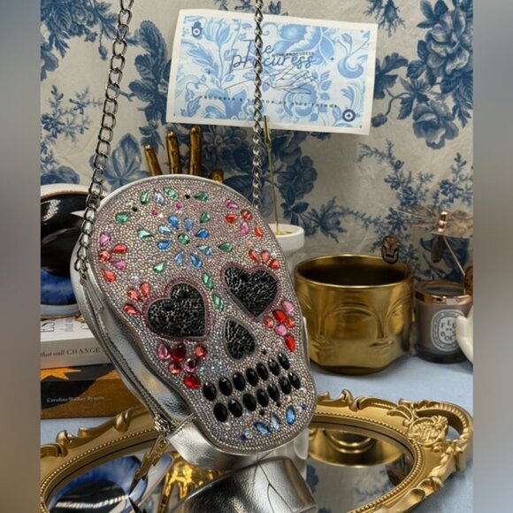 🆕 BETSEY JOHNSON 🧿 NWOT Bone-Jour Sugar Skull Crossbody Bag, Silver & Rainbow - Picture 2 of 16